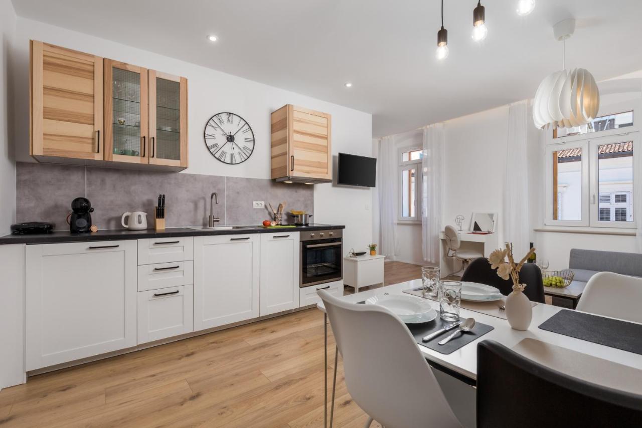Cozy On Korzo Apartments Rijeka Luaran gambar