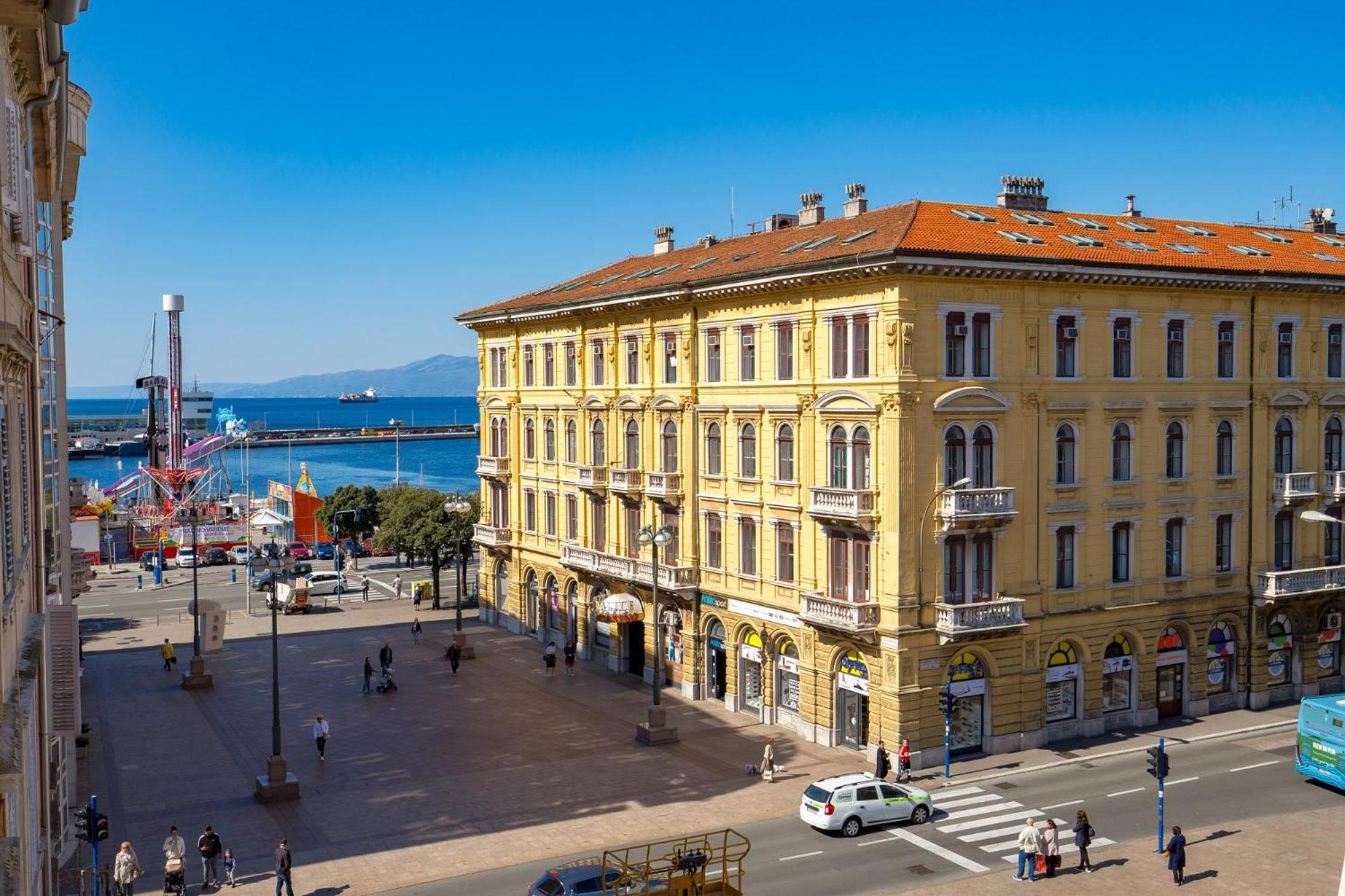 Cozy On Korzo Apartments Rijeka Bilik gambar