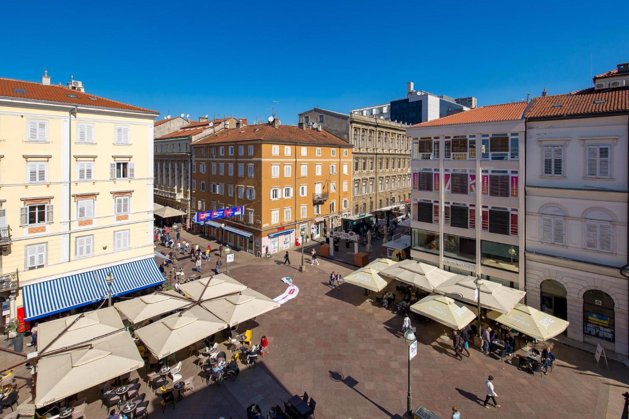 Cozy On Korzo Apartments Rijeka Bilik gambar