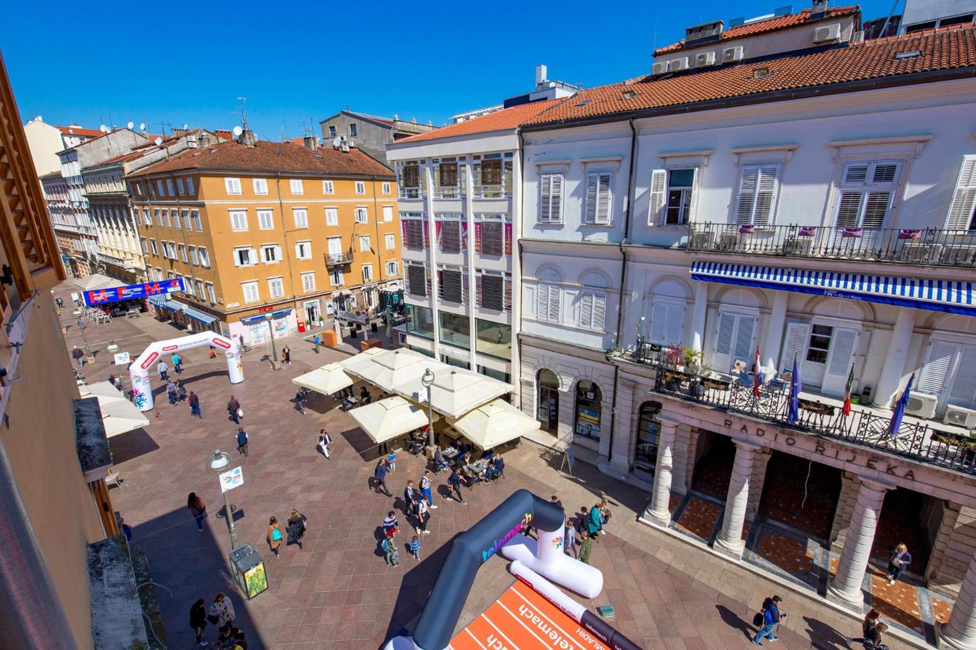 Cozy On Korzo Apartments Rijeka Bilik gambar
